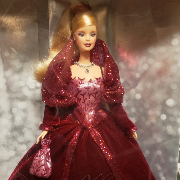 2002 Collector's Edition Barbie - Picture 2 of 3